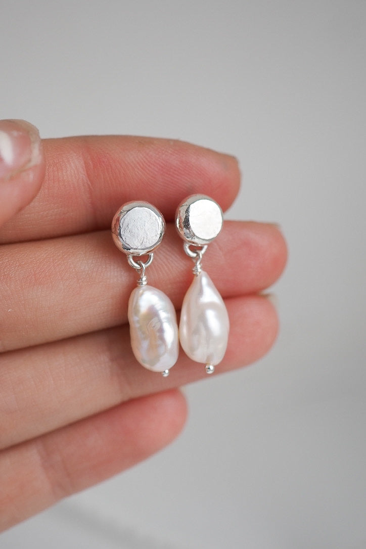 Pebble Pearl Danglies
