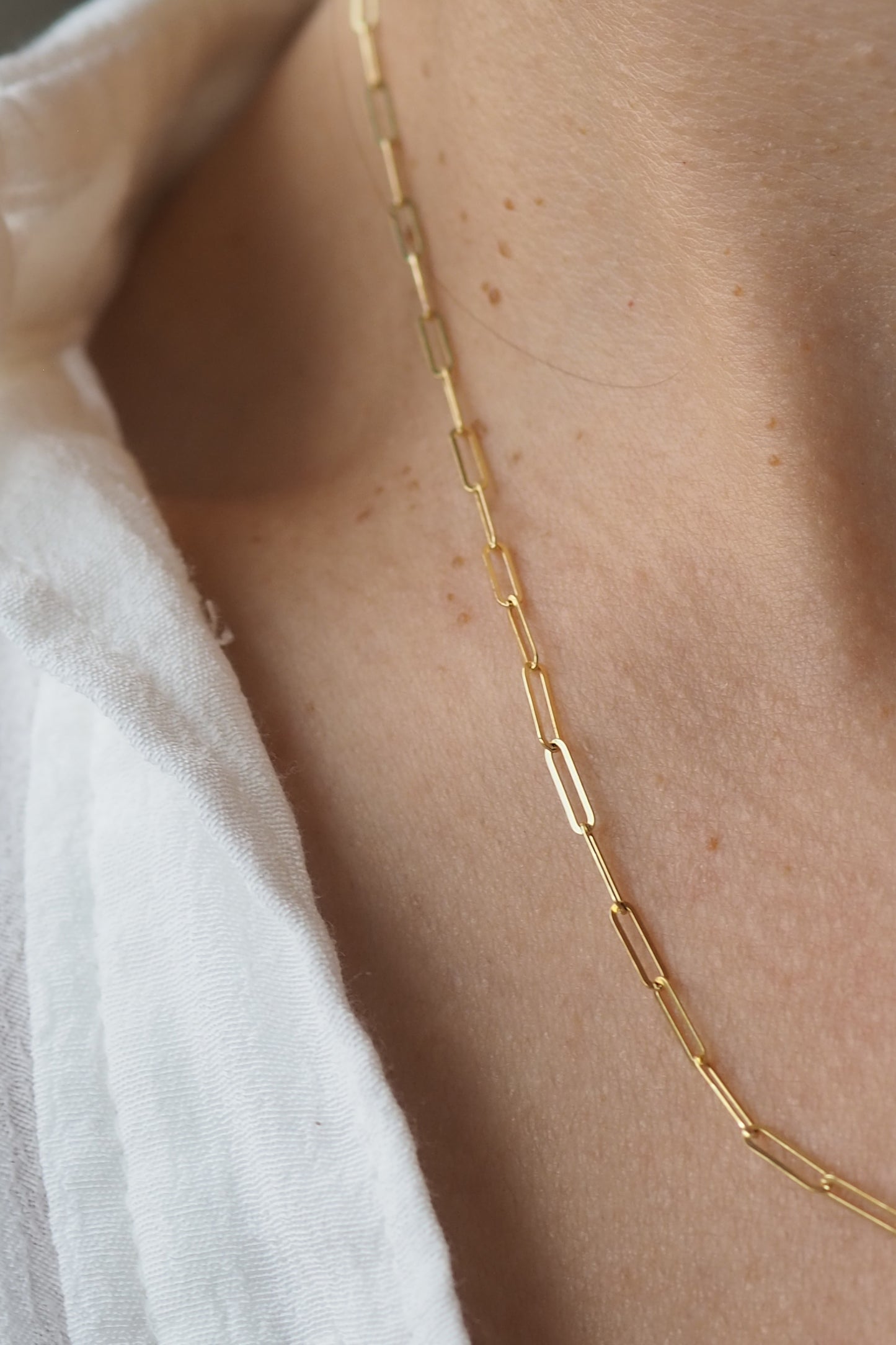 9ct Yellow Gold 1.8mm Paperclip Chain - Hallmarked
