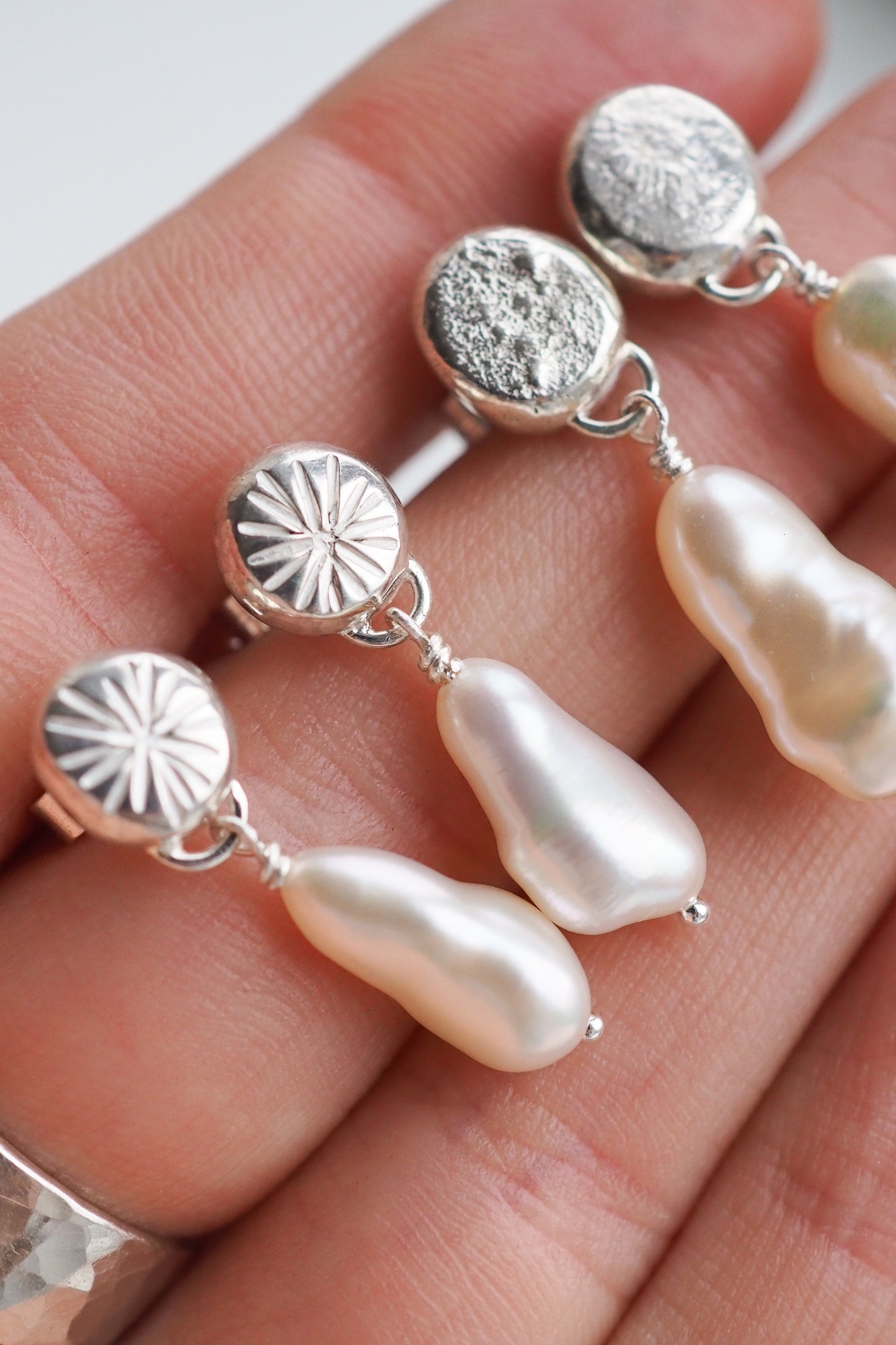 Flower Pebble Pearl Danglies