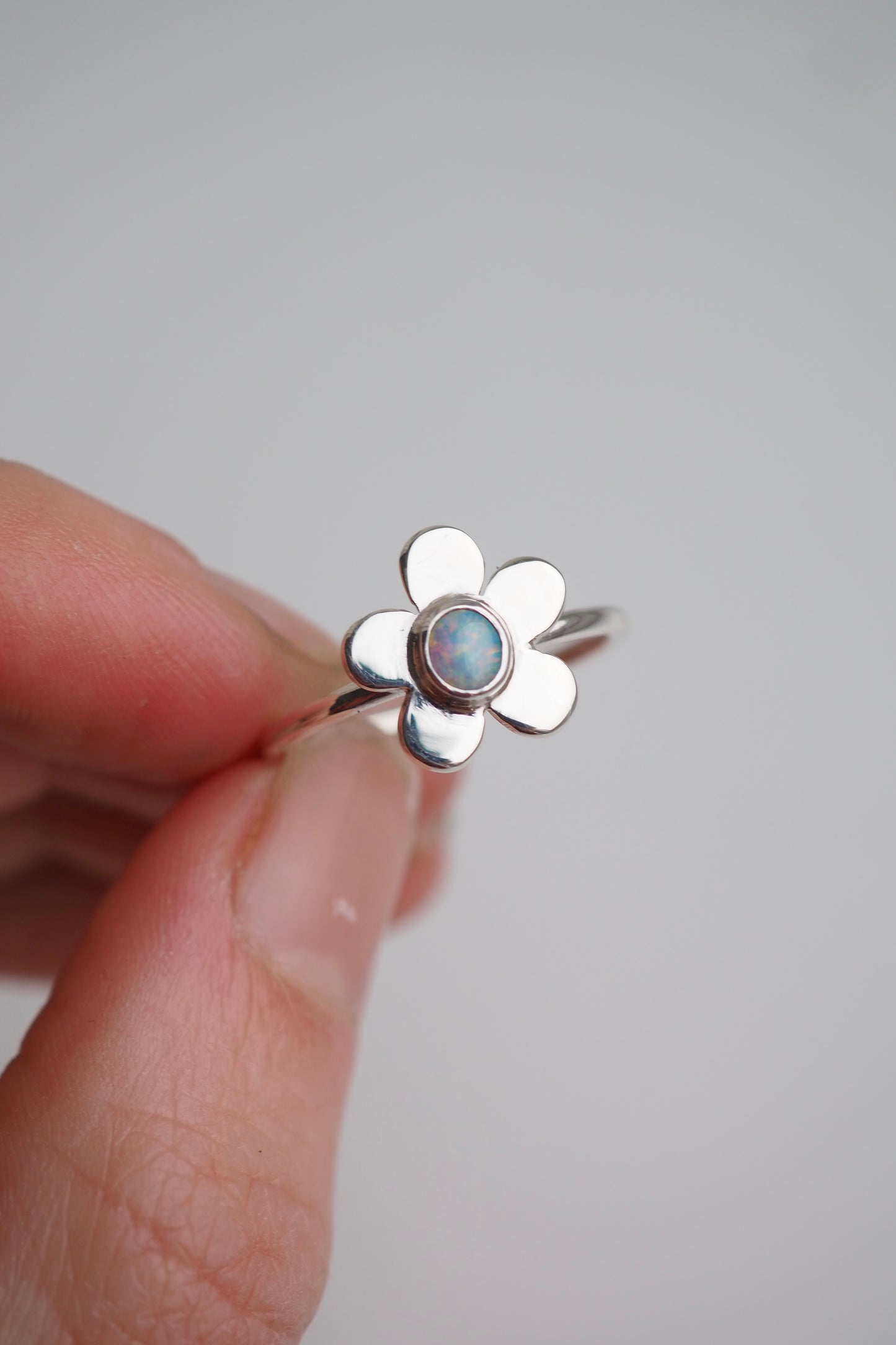 Pastel Crystal Opal Daisy Ring - Size N1/2