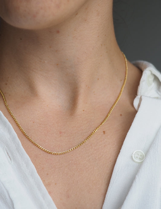 9ct Yellow Gold 1.8mm Hollow Curb Chain - Hallmarked