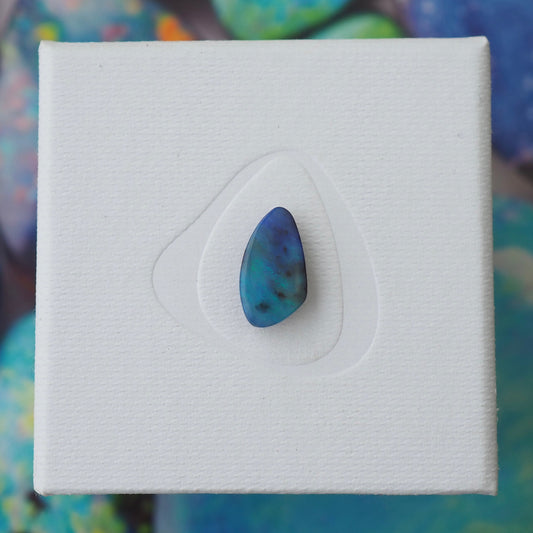 Ocean Lovers Blue Boulder Opal